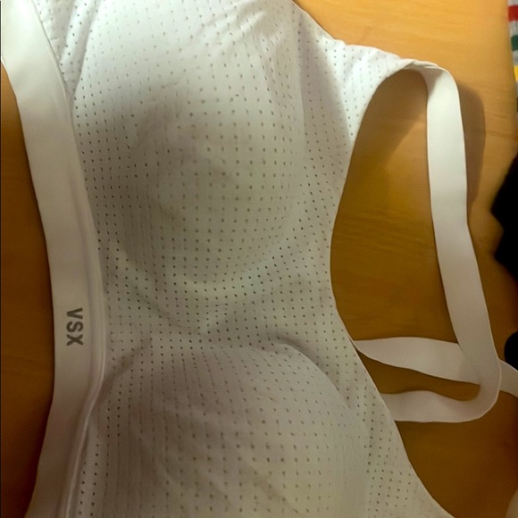 Three sports bras! 2 Victoria’s Secret! Sz Large $6.99 shipping! - Picture 4 of 8